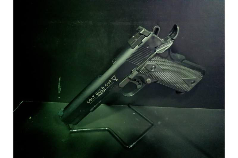 Colt Gold Cup .22 LR Colt Gold Cup .22 LR